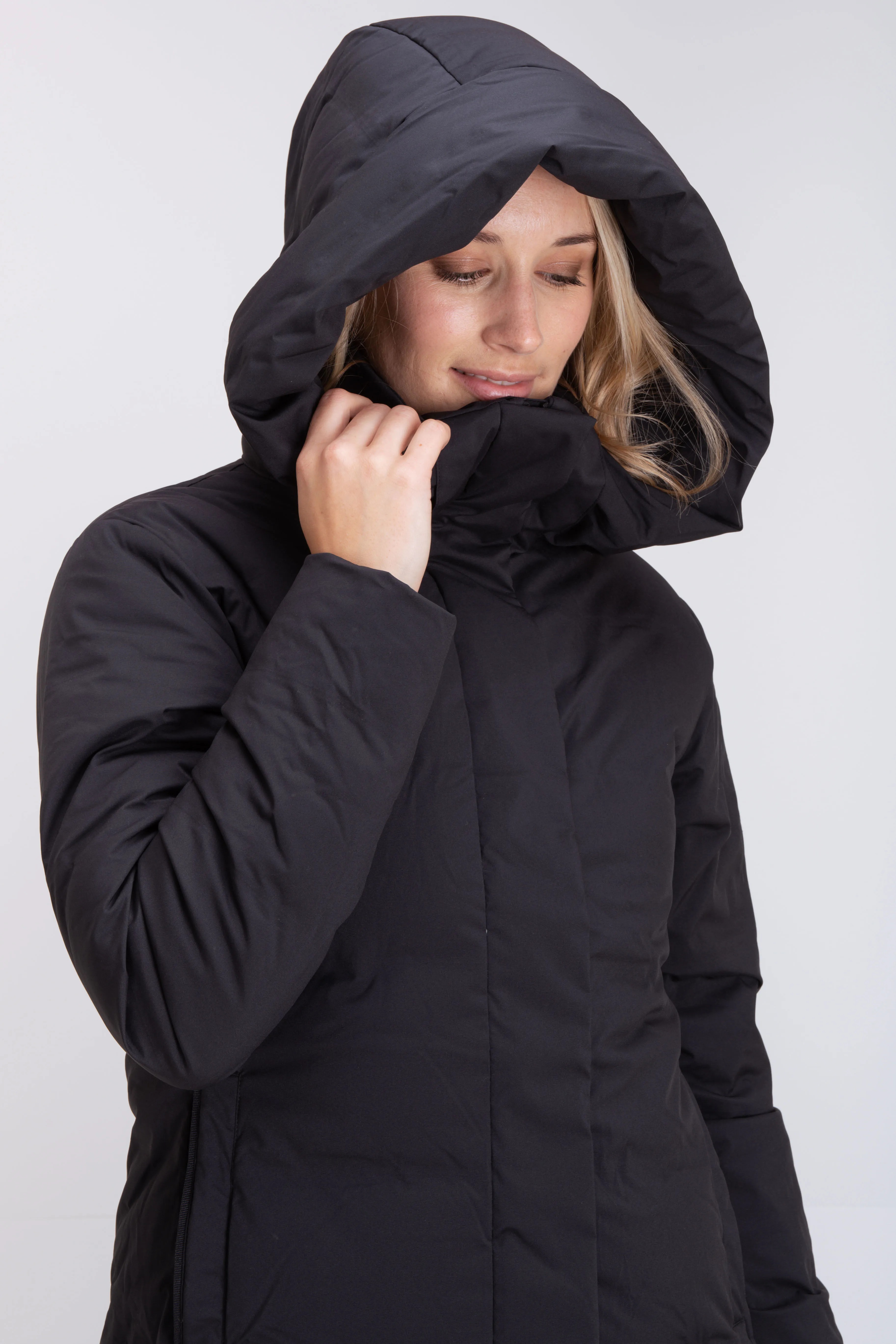 Macpac Women's Narvi Down Coat