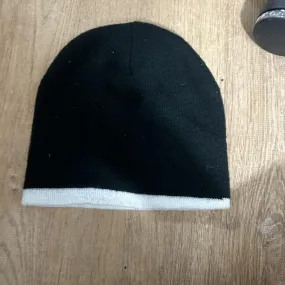 Men's Black and White Hat