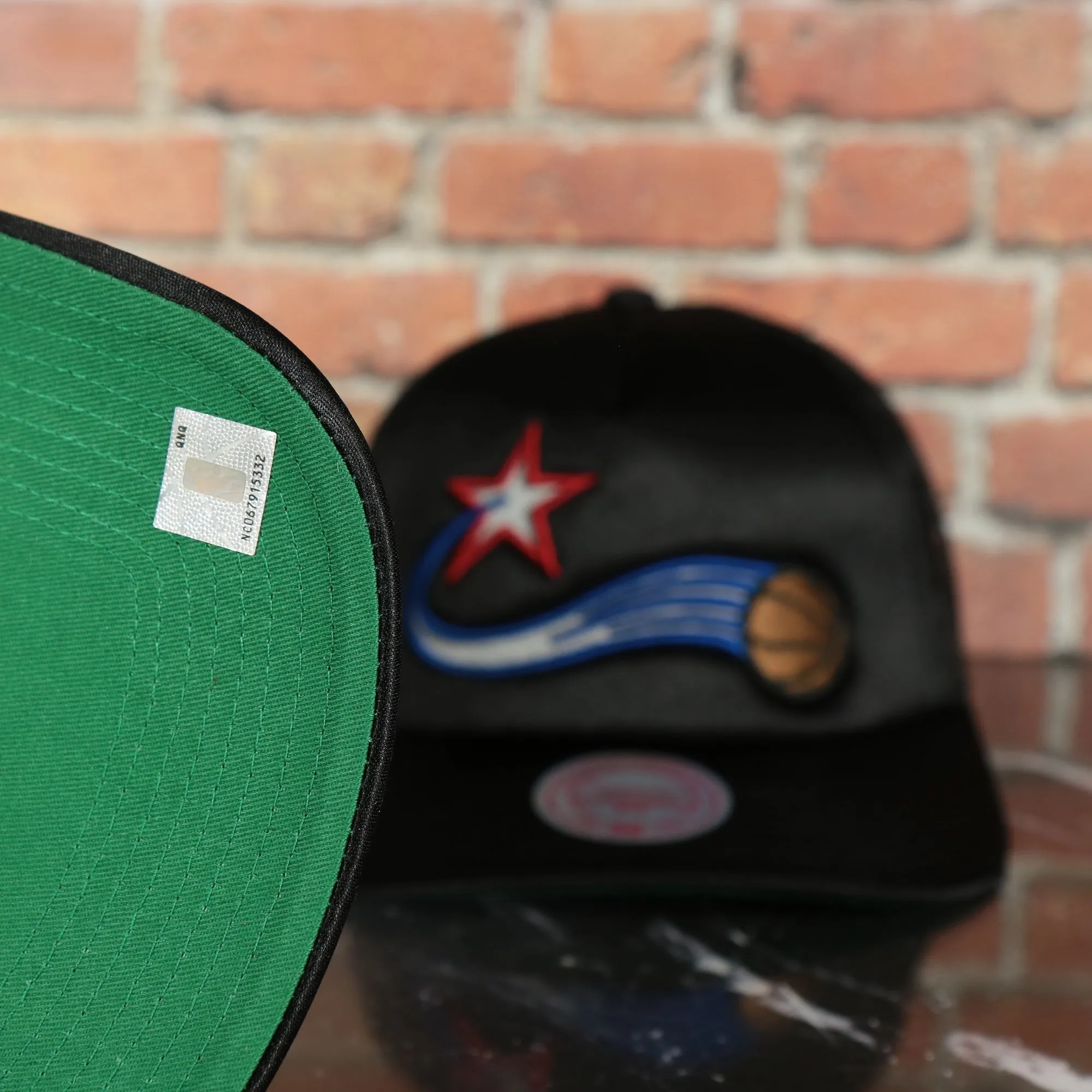 Philadelphia 76ers NBA Logo Remix 1997 Sixers Retro side patch Green bottom Black Trucker Hat | Mitchell and Ness Snap cap