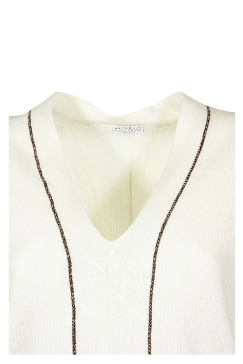 WHITE V-NECK SWEATER CASHMERE SWEATER WITH MONILI